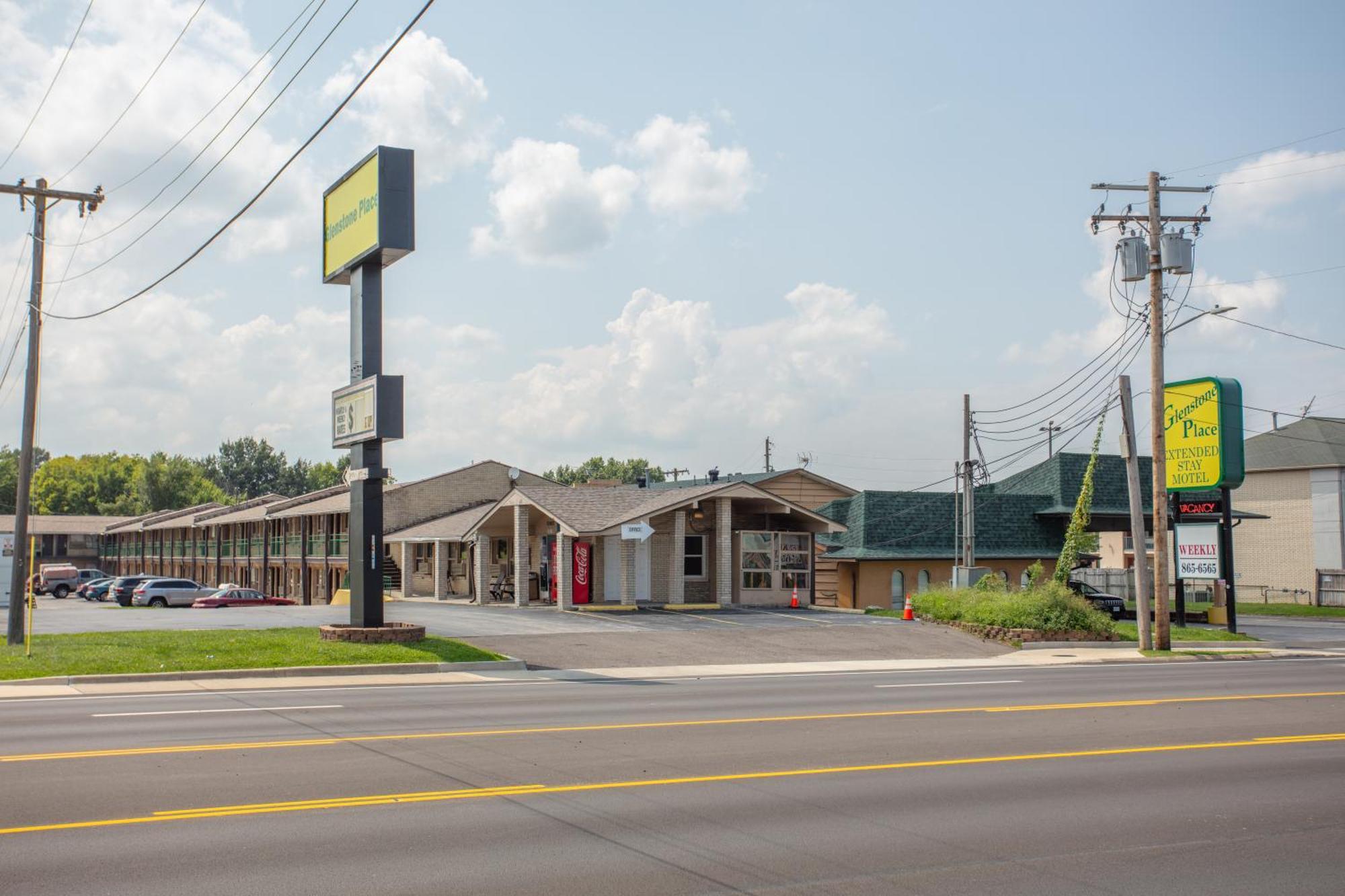 Glenstone Place Extended Stay Motel 斯普林菲尔德 外观 照片